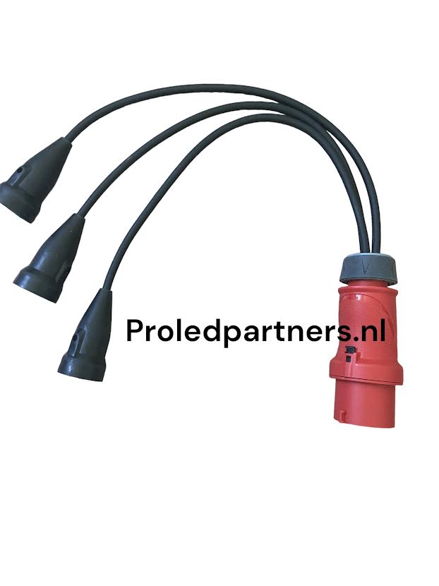 PROLEDPARTNERS® Verloop: Type: H07 RN-F neopreen 32A 5 polig naar 3 x 230V voor professioneel gebruik.